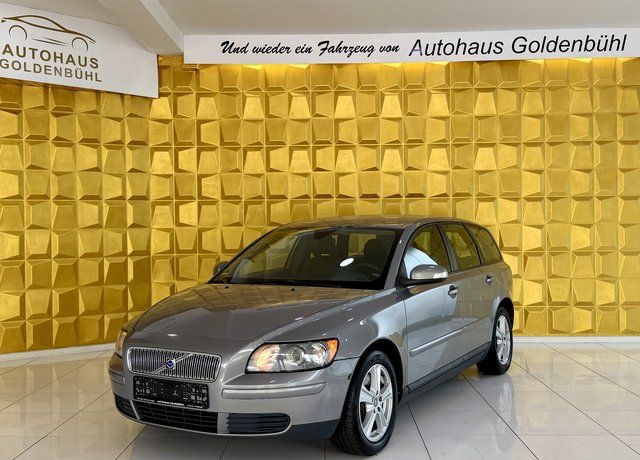 Bild des Angebotes Volvo V50 Kombi D5 *AUTOMATIK*SHZ*A/C