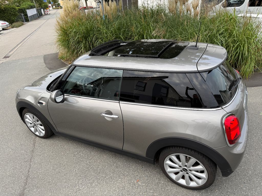 Bild des Angebotes MINI nur 12.800 km, Vollleder, Panorama, Kamera, ACC