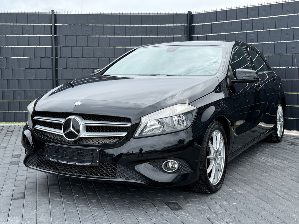 Bild des Angebotes Mercedes-Benz A 180 BlueEfficiency Urban*KLIMA*NAVI*PDC*SHZ*