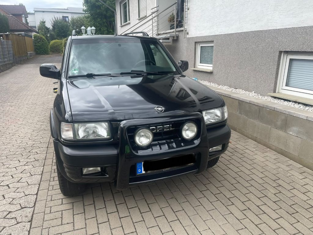 Opel Frontera