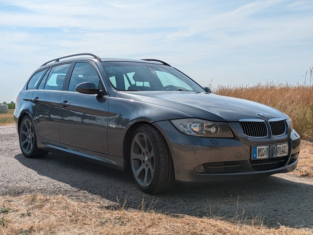 BMW 330d touring -M-Paket Innenraum-M57 Handschalter