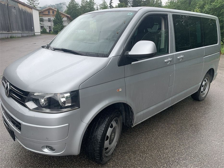 Bild des Angebotes Volkswagen T5 Caravelle 4Motion Comfortline Automatik NAVI