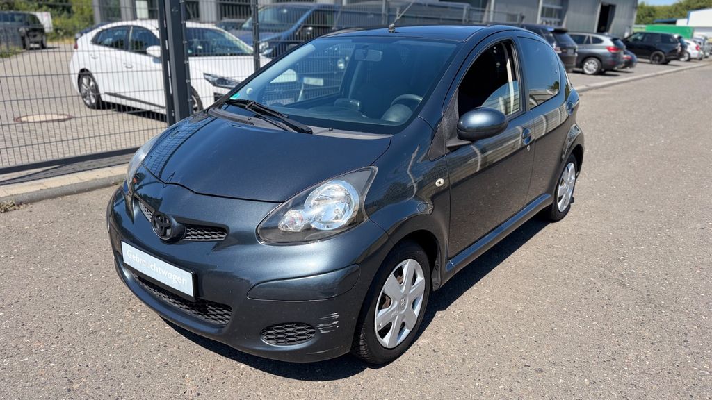 Bild des Angebotes Toyota Aygo AYGO 1.0 Navi-Tom/Klimaanlage/5-Türig