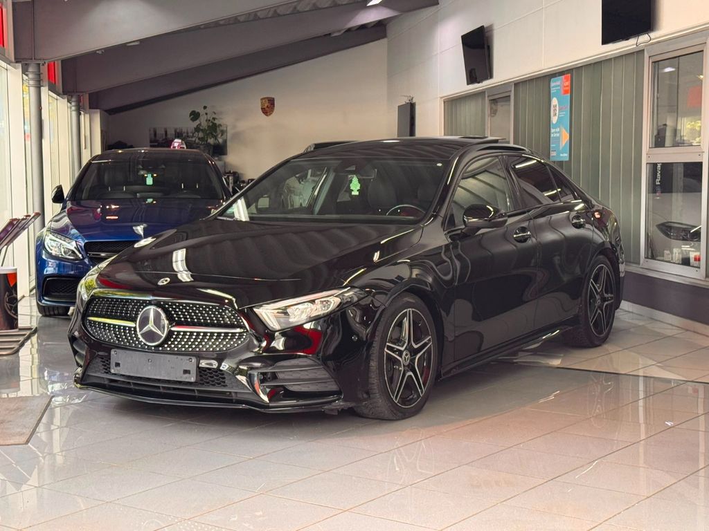 Bild des Angebotes Mercedes-Benz A 200d Lim*AMG line*Pano*MBUX*