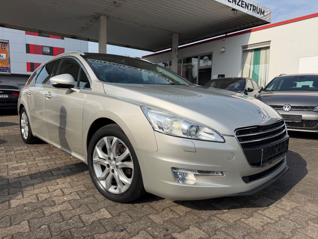 Bild des Angebotes Peugeot SW Allure*1H/SH*JBL*Pano*Vollleder*