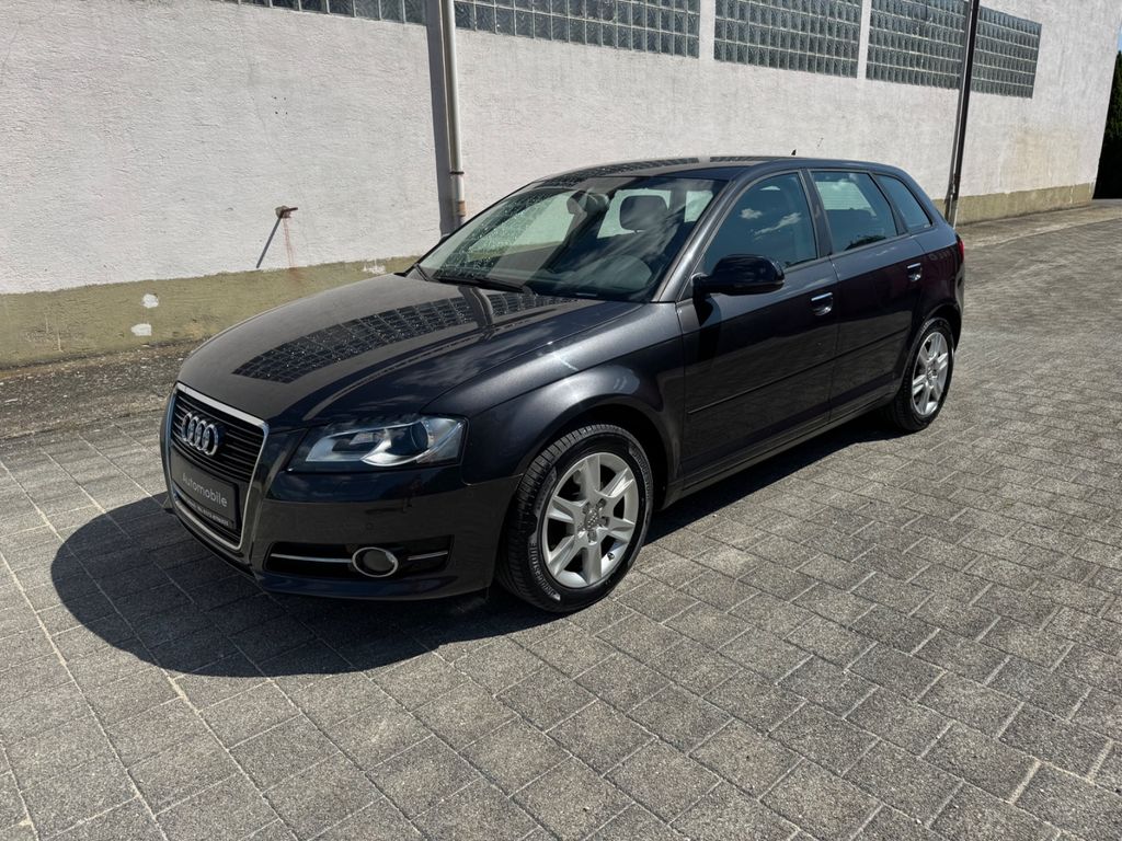 Bild des Angebotes Audi A3 Sportback 2.0 TDI Attraction quattro