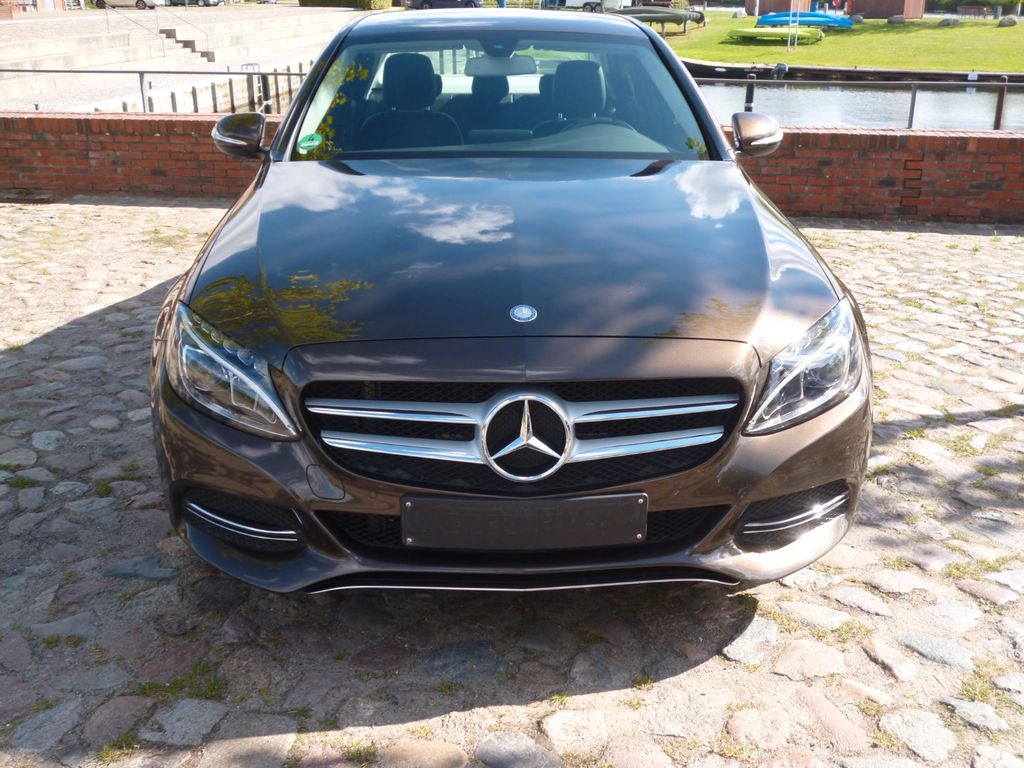 Bild des Angebotes Mercedes-Benz C 180 Autom.  Elegance , 1.Hd , LED , Navi , SHZ