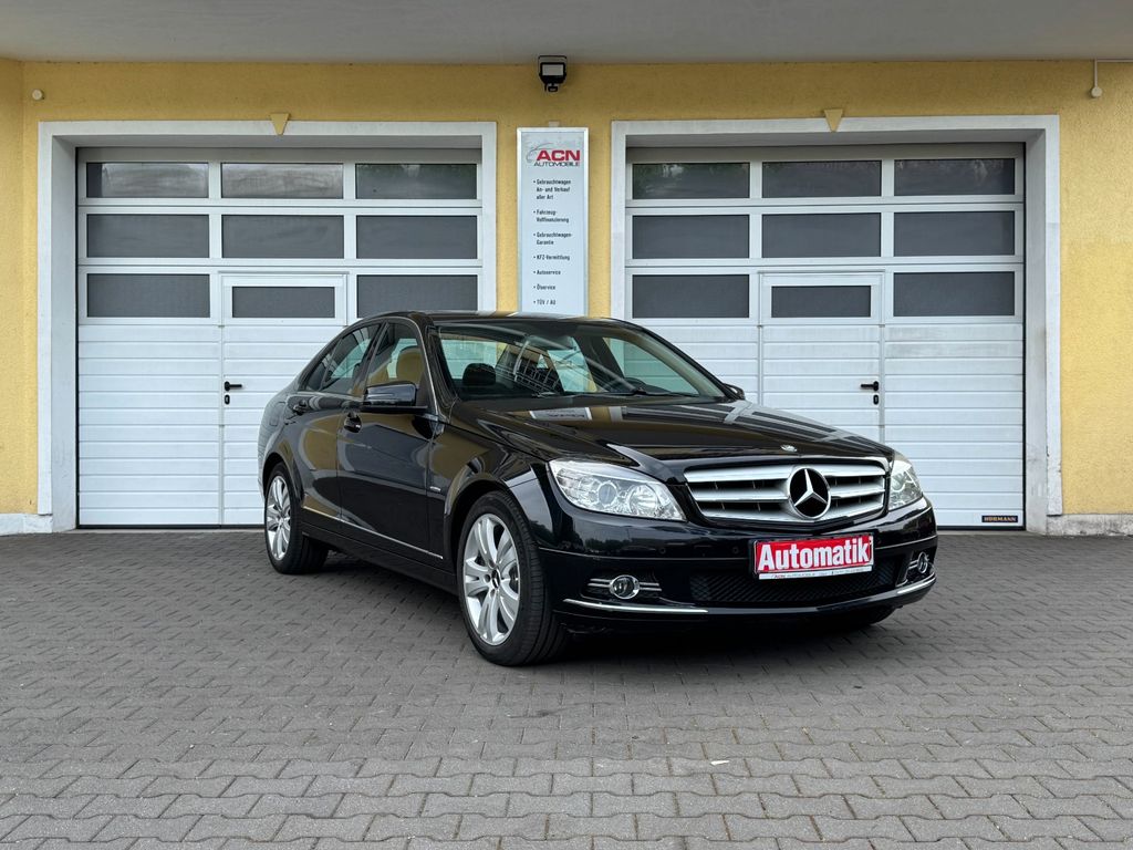 Bild des Angebotes Mercedes-Benz C 300 AVANTGARDE/ SCHIEBEDACH/ VOLLLEDER