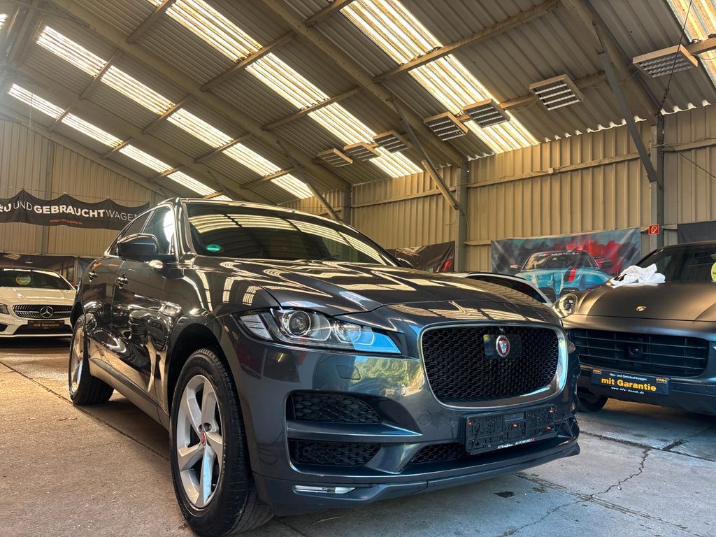 Bild des Angebotes Jaguar F-PACE Portfolio AWD Leder LED AICANTARA HIMMEL