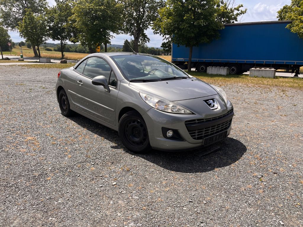 Bild des Angebotes Peugeot 207 CC