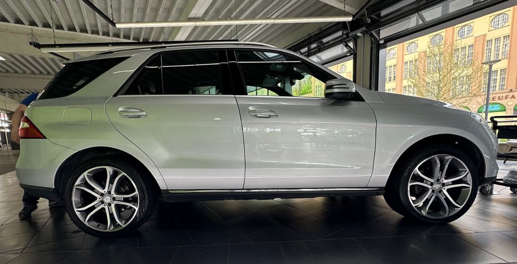 Bild des Angebotes Mercedes-Benz ML 350 CDI BlueTEC Panorama+Leder