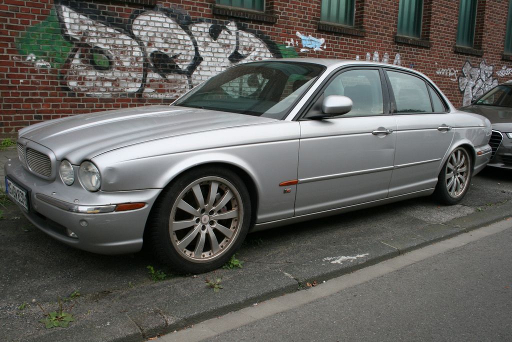 Bild des Angebotes Jaguar XJ XJR | Rentnerfahrzeug | TÜV 01/2028