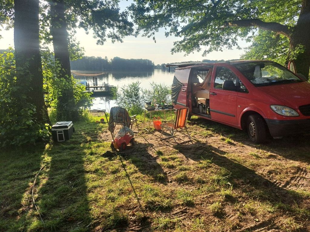Bild des Angebotes Mercedes-Benz Vito CDI 111 W639 kurz Klima AHK Camper