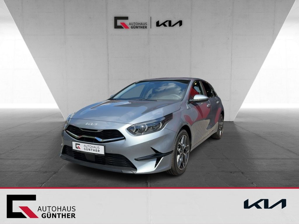 Bild des Angebotes Kia Ceed Ultimate Edition 1.5T 48V DCT Style