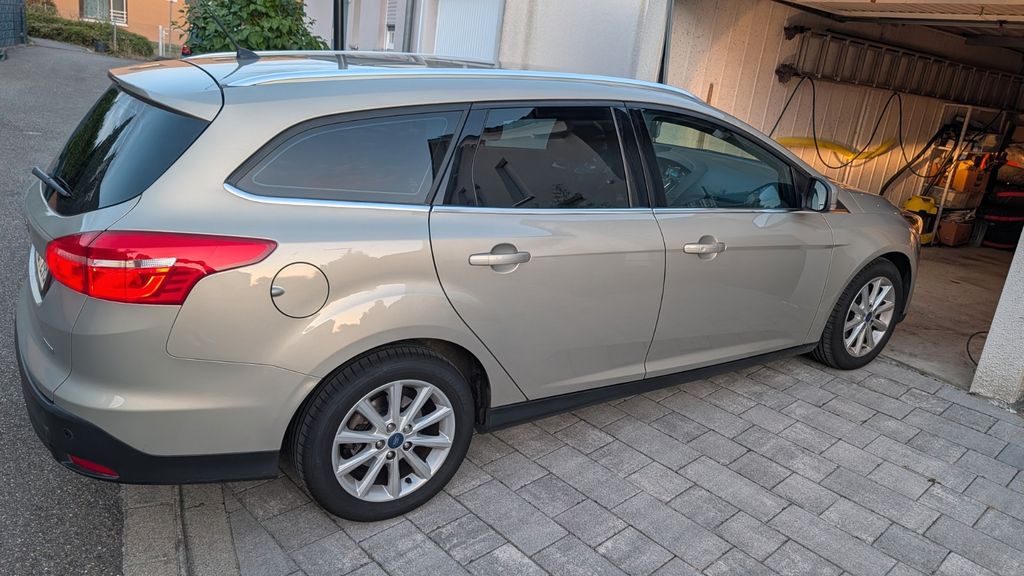 Bild des Angebotes Ford Focus 1,0 EcoBoost 92kW Titanium Turnier Tit...