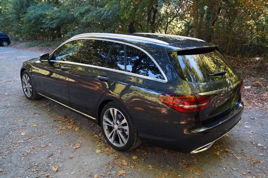 Bild des Angebotes Mercedes-Benz C 200 d T -