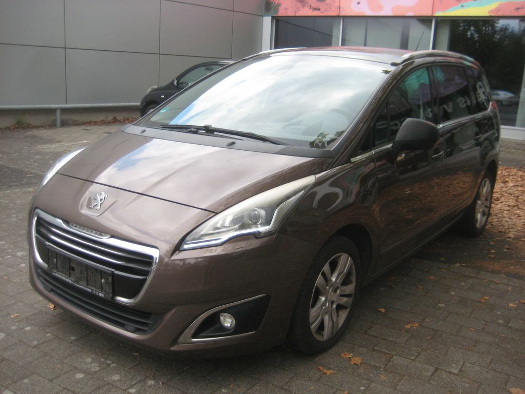 Bild des Angebotes Peugeot 5008 1.6 Automatik 7-Sitzer