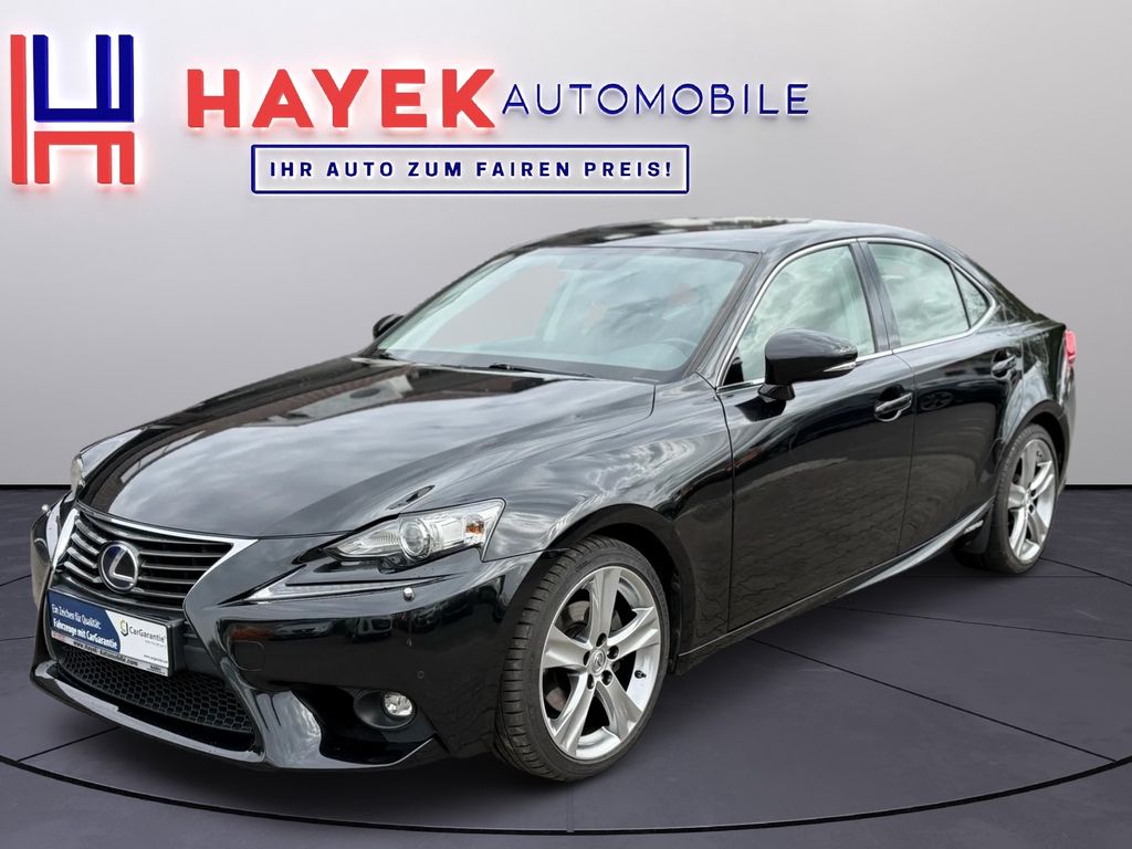 Bild des Angebotes Lexus IS 300h Hybrid / Garantie / IS300H