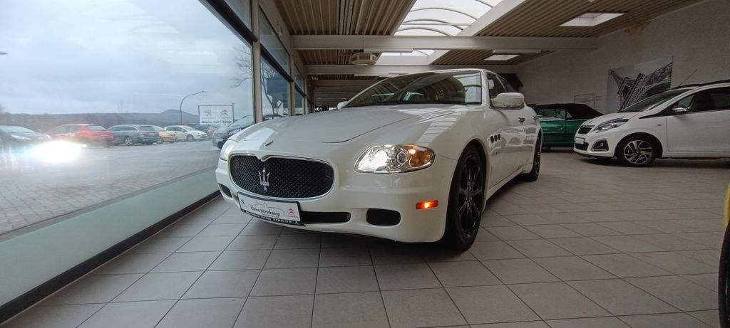 Bild des Angebotes Maserati Quattroporte 4.2 V8 DuoSelect KUNDENAUFTRAG