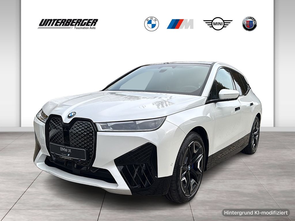 Bild des Angebotes BMW iX xDrive50 M Sport DA Prof HUD Pano AHK Laser