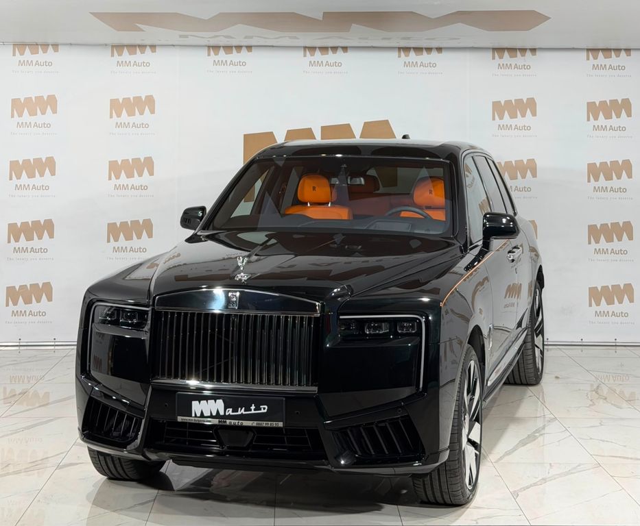 Bild des Angebotes Rolls-Royce Cullinan Series II Silver Bespoke Mandarin Shoot
