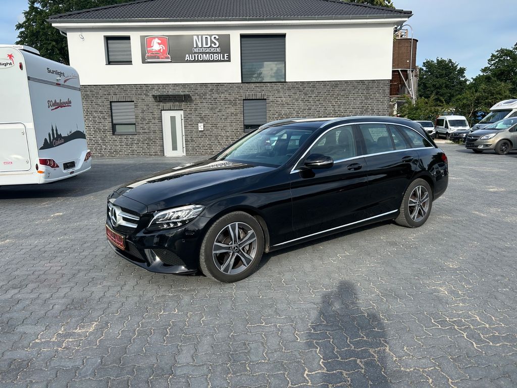 Bild des Angebotes Mercedes-Benz C 300 C T-Modell C 300 d T