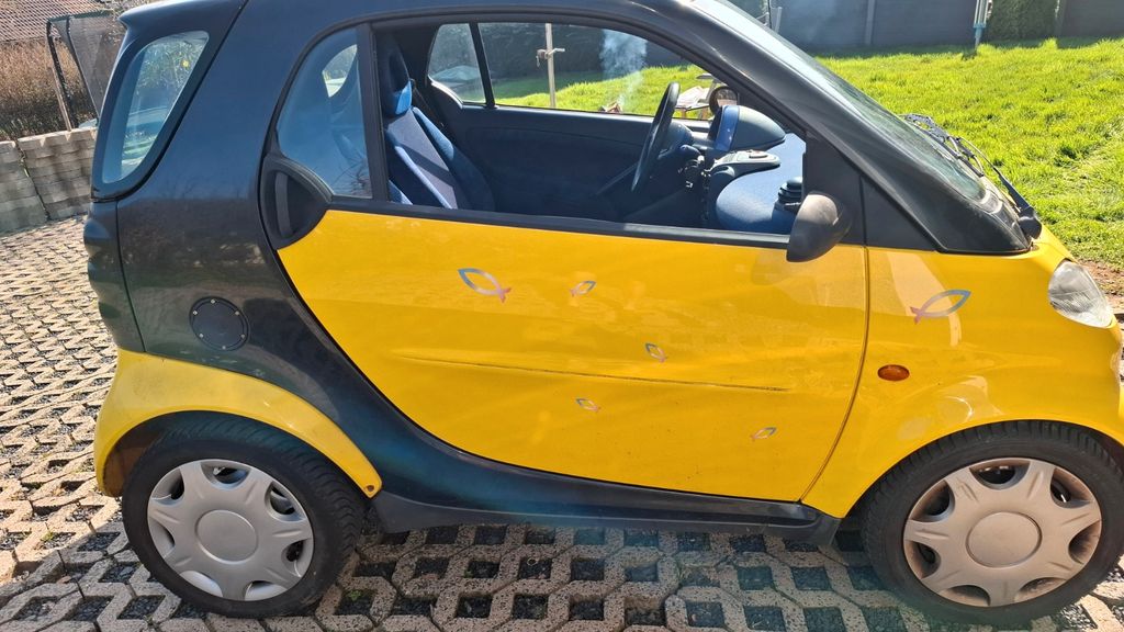 Bild des Angebotes Smart fortwo, Unfallfrei , Fahrbereit mit Tüv