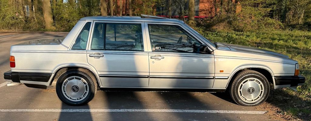 Bild des Angebotes Volvo 760 Turbo 2.3 Intercooler Oldtimer TÜV neu