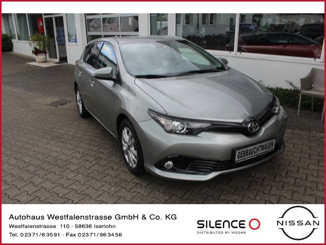 Toyota Auris 1.2 Turbo Team D - Stzhzg,Kamera,Tempomat