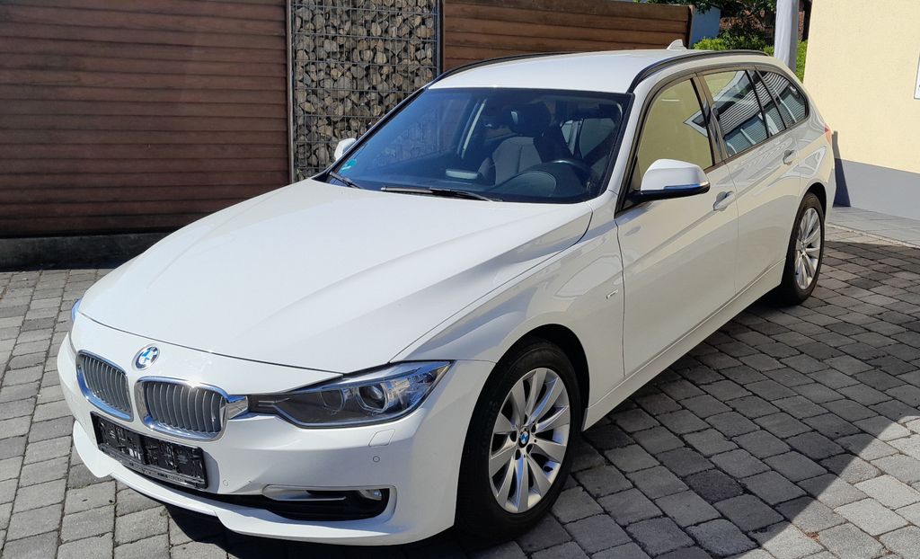 Bild des Angebotes BMW 318d xDrive Touring Modern Line Modern Line