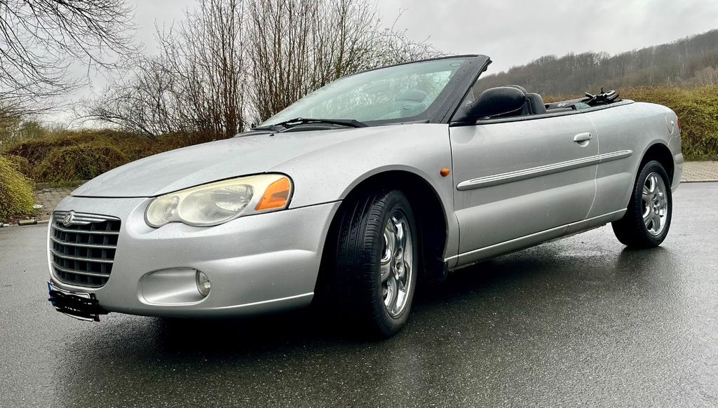 Chrysler Sebring LX 2.0 Cabrio 155TKM TÜV 03/28 Neuteile