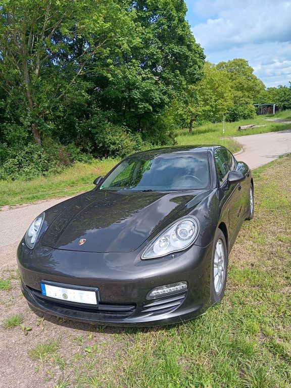 Bild des Angebotes Porsche Panamera 4 -