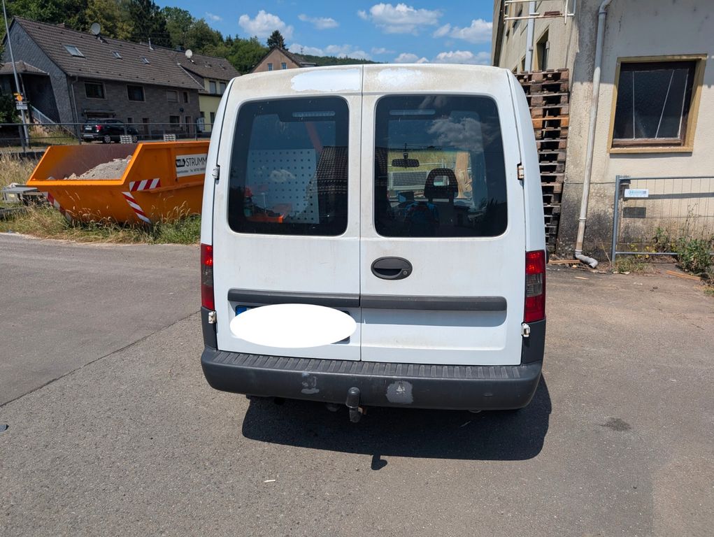 Bild des Angebotes Opel Combo 1.3 CDTI weiß