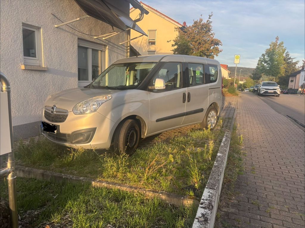 Bild des Angebotes Opel Combo D 1.4 Turbo CNG 120 PS nur 53.000km