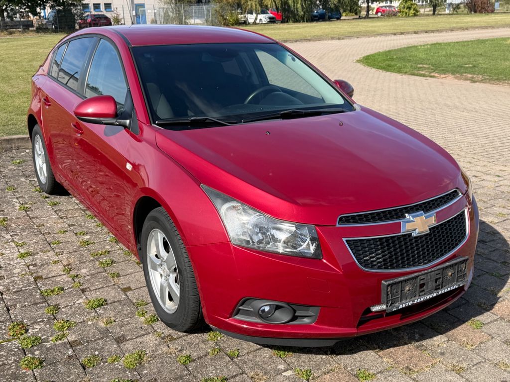 Bild des Angebotes Chevrolet Cruze Hatchback LT