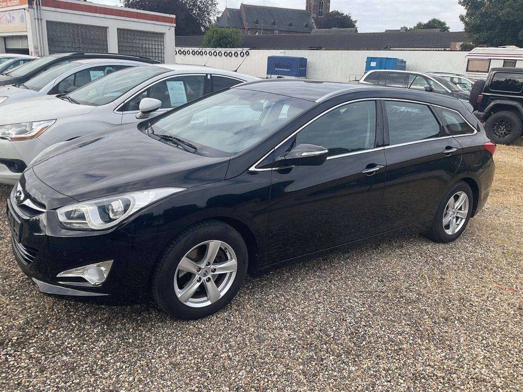 Bild des Angebotes Hyundai i40 cw FIFA World Cup Edition
