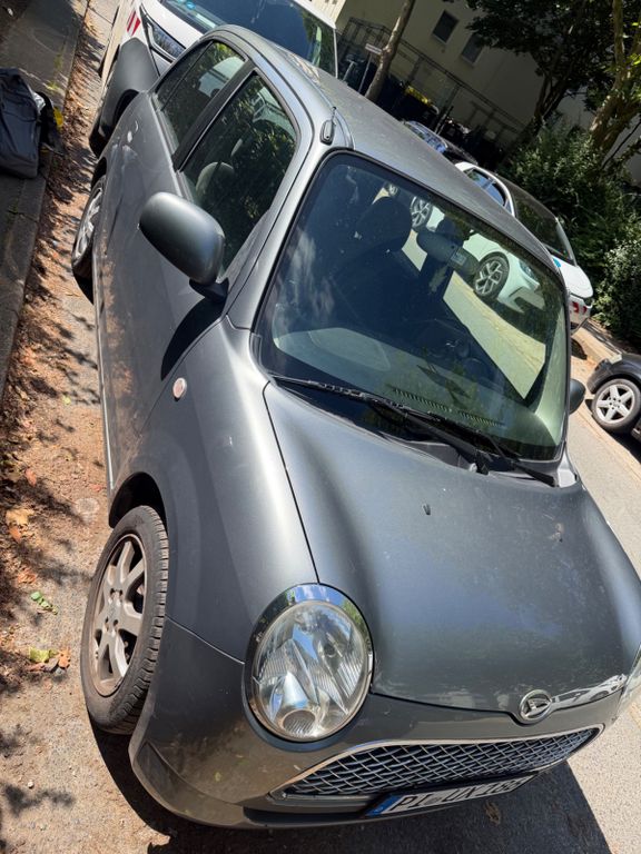 Daihatsu TREVIS 1.0 -
