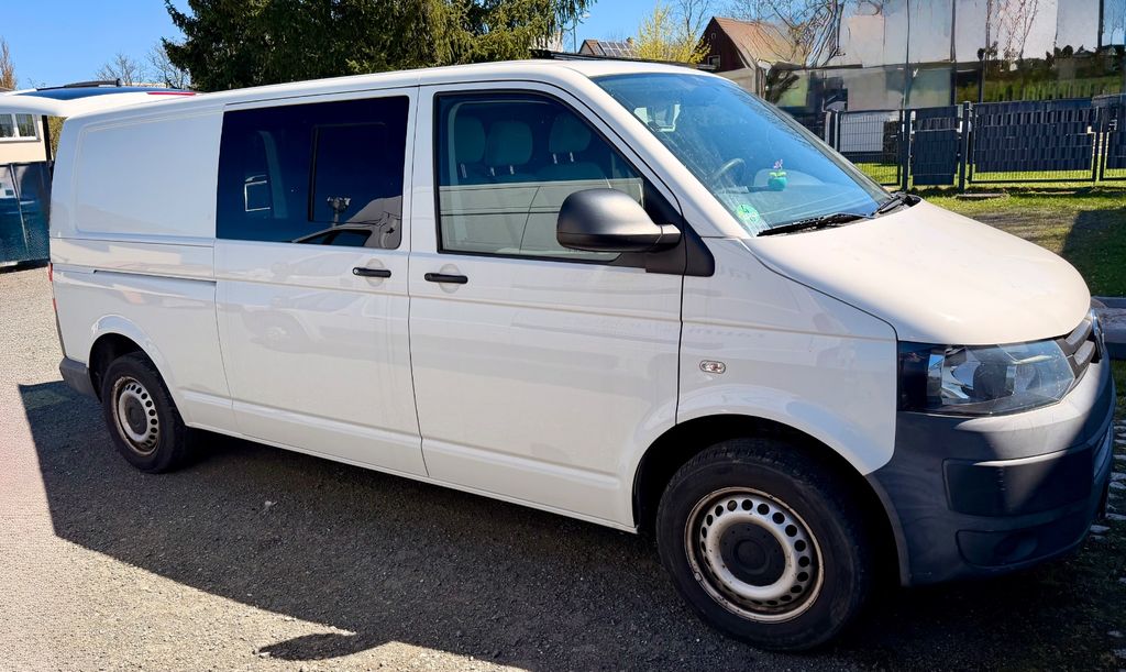 Bild des Angebotes Volkswagen T5 Kombi