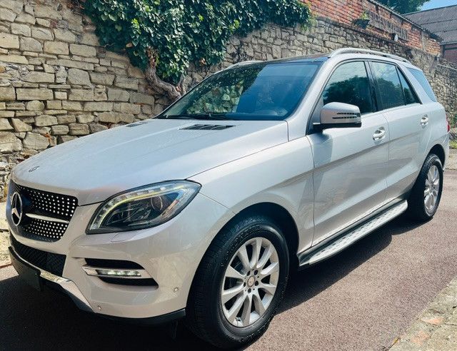 Bild des Angebotes Mercedes-Benz ML 250 BlueTEC 4MATIC Panorama Sitzheizung hint.