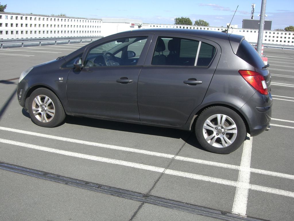 Bild des Angebotes Opel Corsa D Satellite 1,4 Automatik Navi Sitzheizung