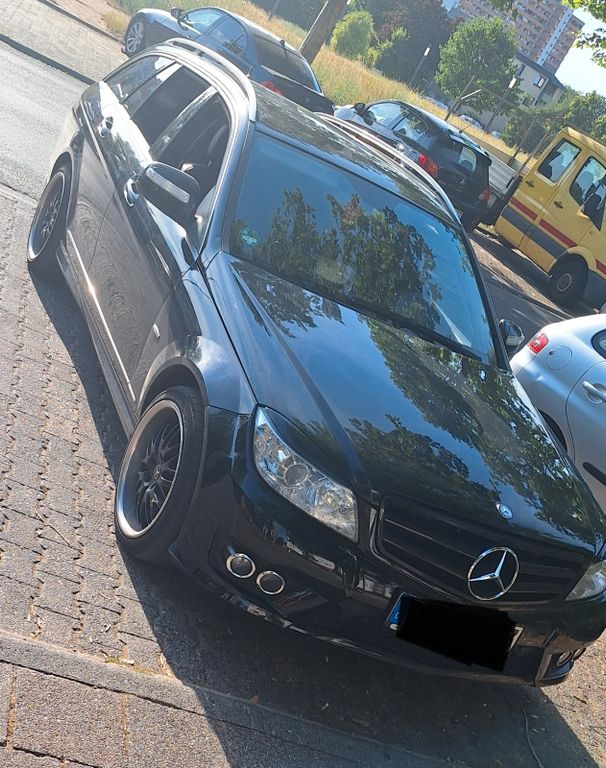 Bild des Angebotes Mercedes-Benz 220