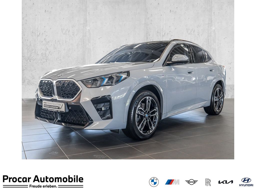 Bild des Angebotes BMW X2 sDrive20i M Sport PANO RFK NAVI LED PDC V+H