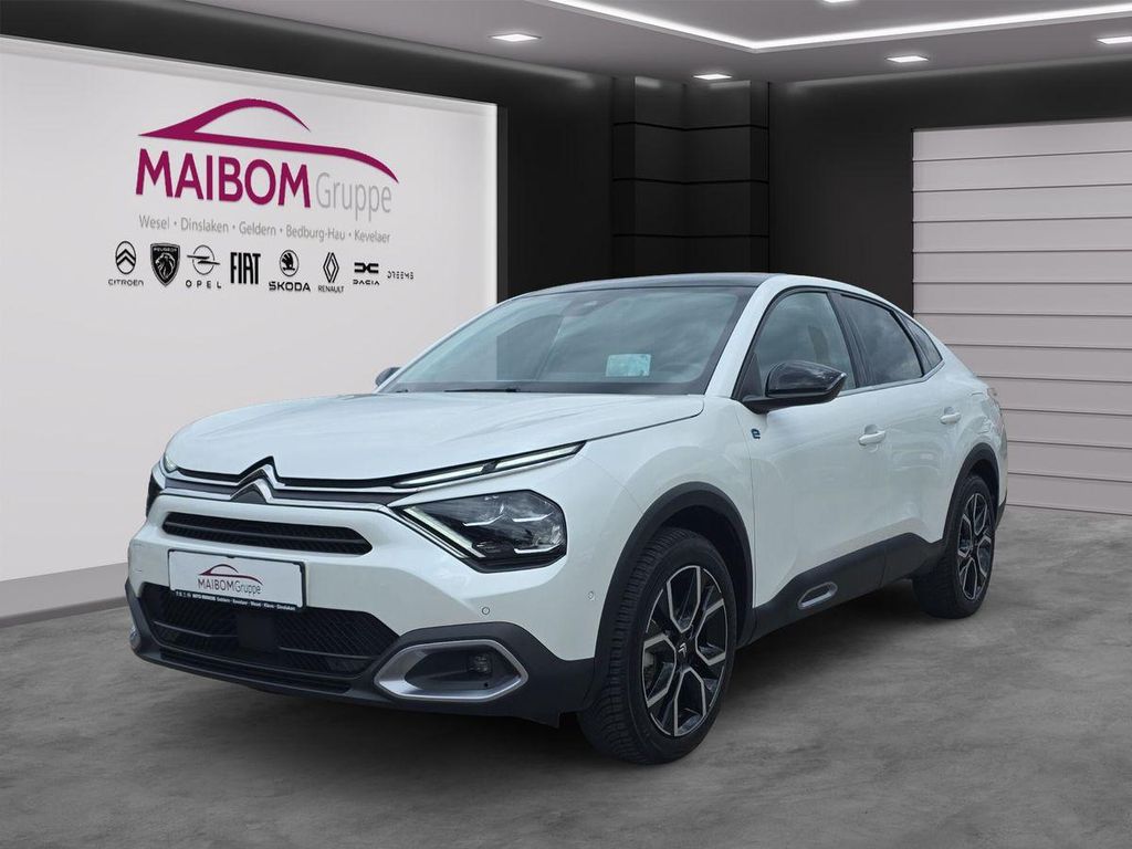 Citroën ë-C4 X Shine + Wärmepumpe + Schiebedach