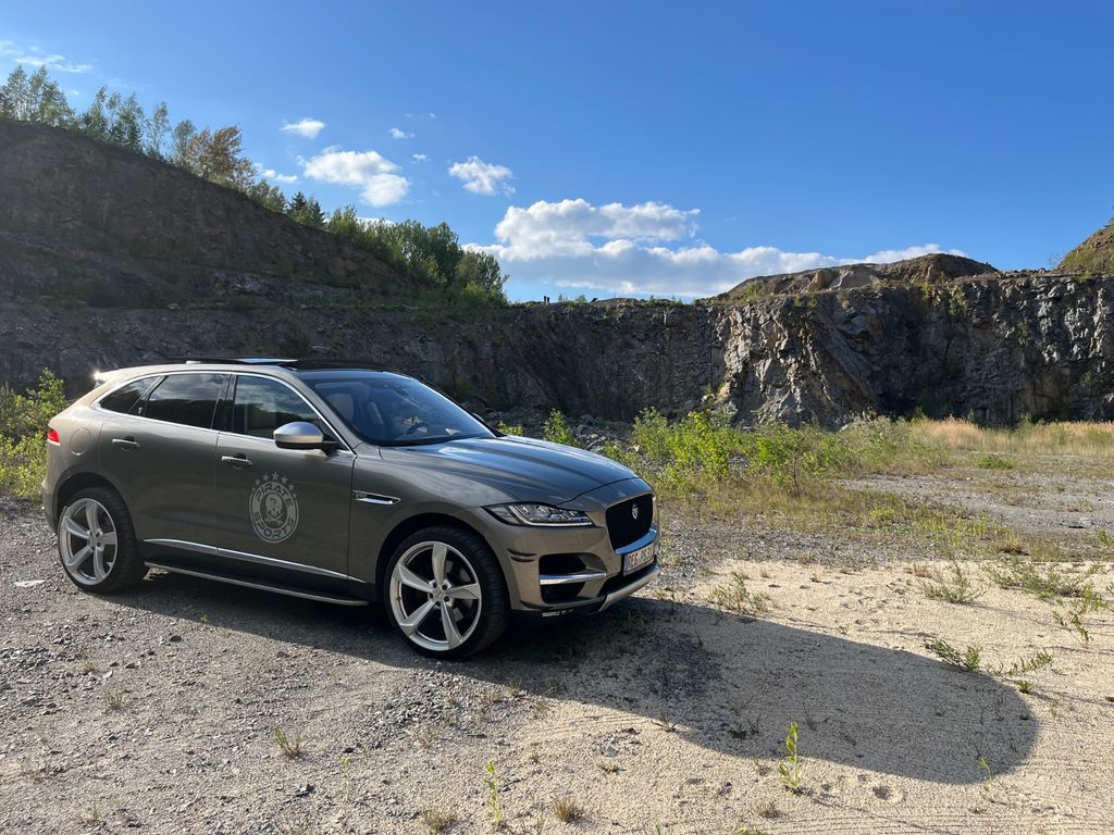 Bild des Angebotes Jaguar F-Pace 3,0ltr. TDI; 385PS; abs. Vollausstattung