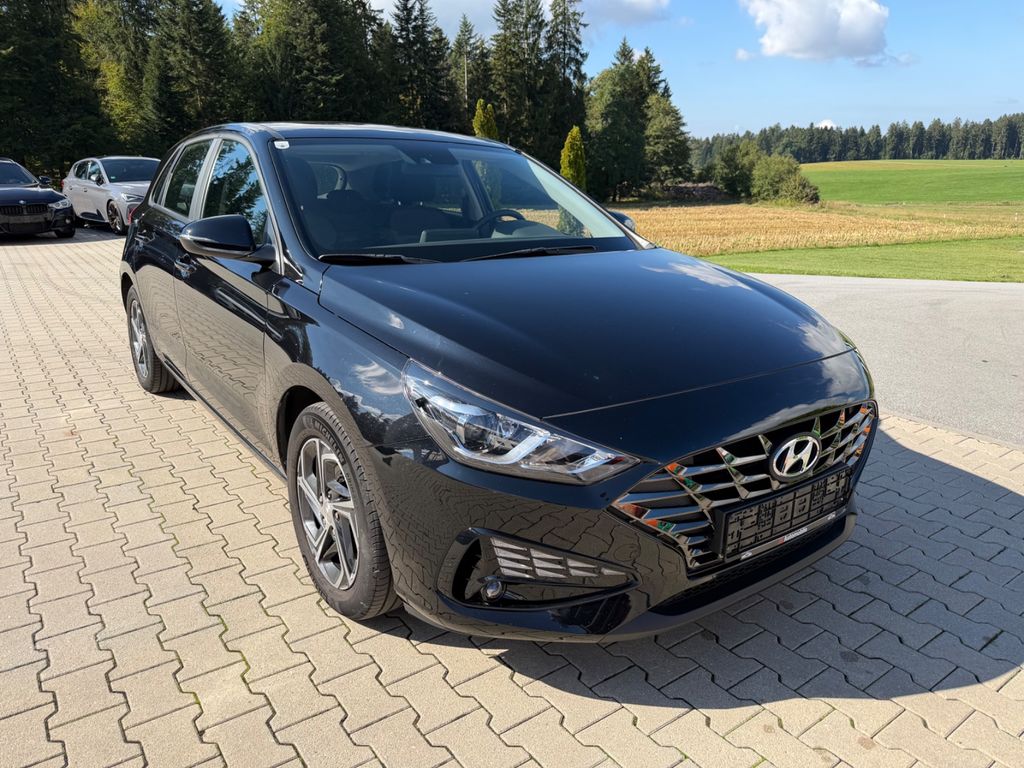 Bild des Angebotes Hyundai i30 1.5 Pure PD Edition RFK Sitzh. LRH 36TKM