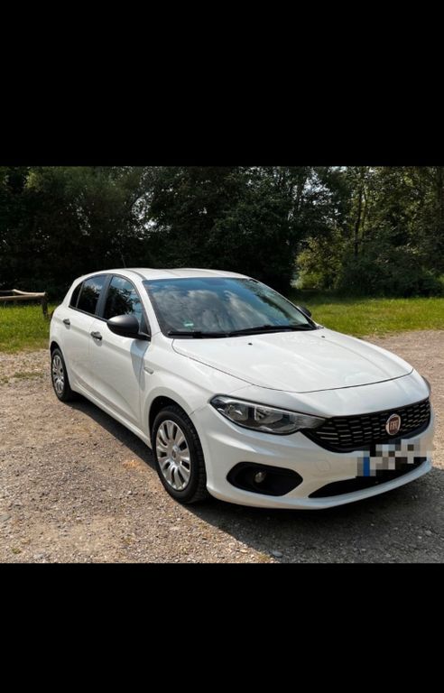 Bild des Angebotes Fiat Tipo 1.3 MultiJet EASY EASY