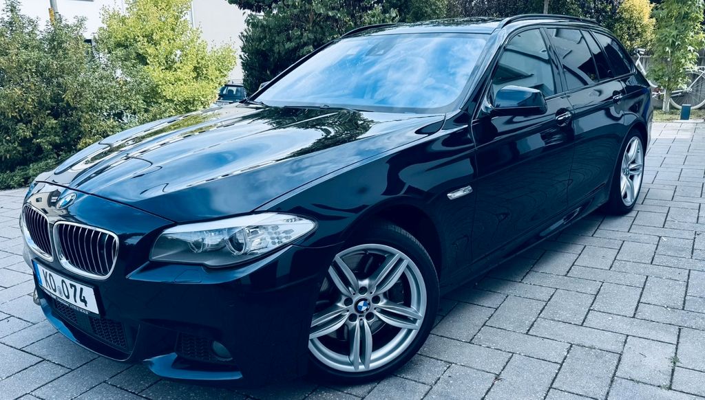 Bild des Angebotes BMW 550i Touring - Mega Voll - Top Zustand - 122t€