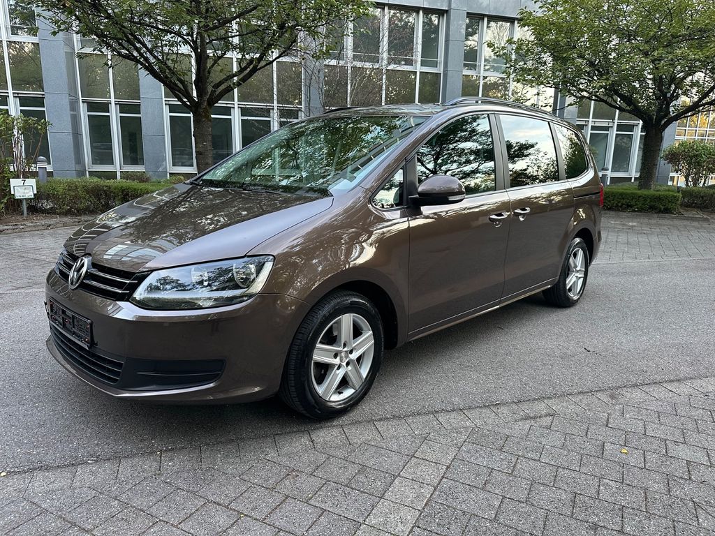 Bild des Angebotes Volkswagen Sharan 2.0 TDI DSG BlueMotion Technology MATCH