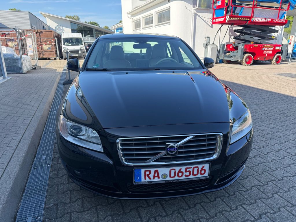 Bild des Angebotes Volvo S80 3.2 AWD Geartronic Summum