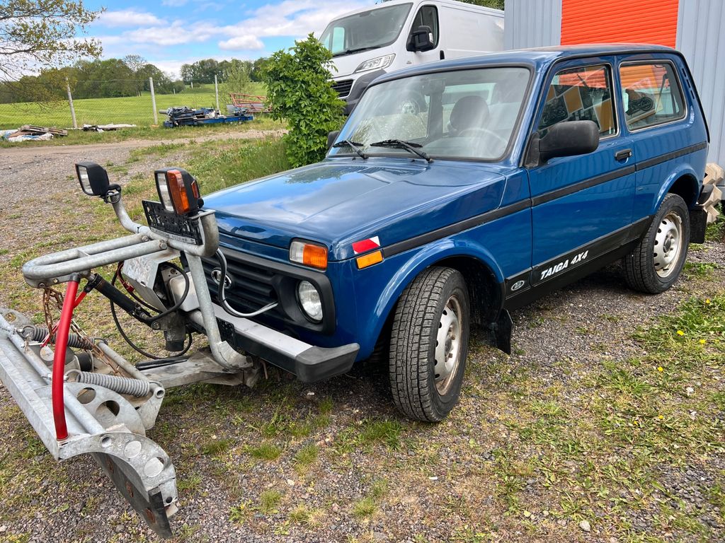 Bild des Angebotes Lada Taiga Basis 4x4